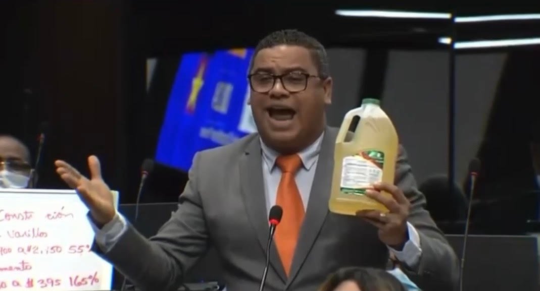 Diputado tilda al gobierno de indolente y perezoso por alzas en los productos básicos y medicamentos