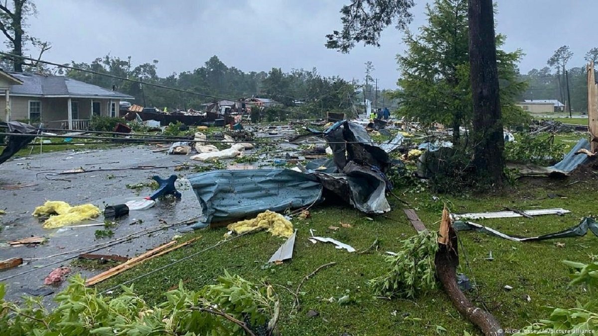 Tormenta Claudette deja 14 muertos en Alabama