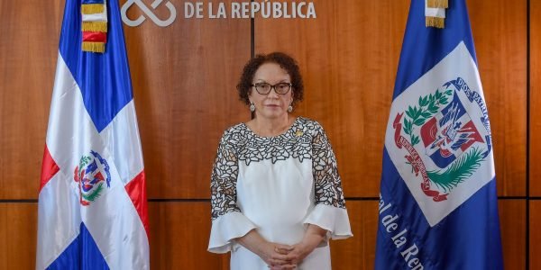 Miriam Germán revela se enteró por la prensa que Jean Alain Rodríguez fue impedido de salir del país; toma distancia de las alertas migratorias