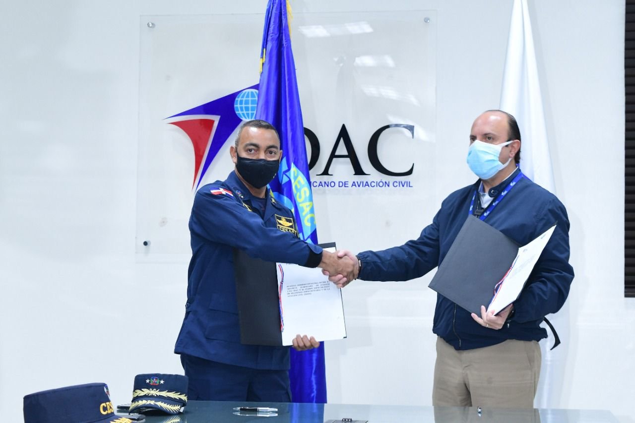 IDAC y CESAC firman acuerdo