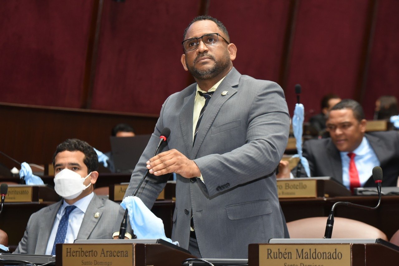 Cámara de Diputados aprueba resolución que pide al Gobierno rehabilitar planta de tratamiento en Los Prados de San Luis, SDE