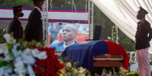 Con honores, Haití despide a Jovenel Moise