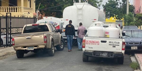 CECCOM allana establecimiento de combustible en Santo Domingo Este