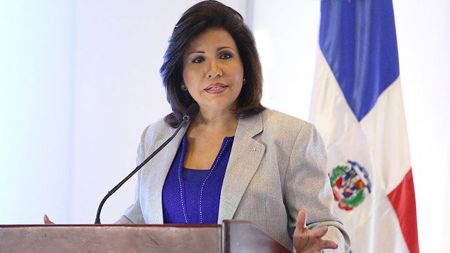 Margarita Cedeño exige cese de degradación de servidores públicos