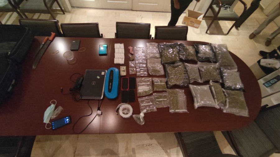 Capturan dominicano buscado por narcotráfico en Estados Unidos y ocupan 14 paquetes de marihuana