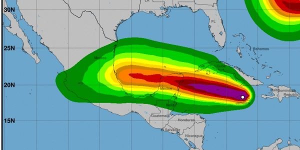 La tormenta Grace se convirtió en huracán después de ocasionar lluvias torrenciales en Haití; depresión tropical Fred avanza por EEUU