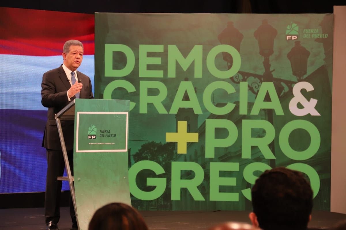 Leonel Fernández afirma Gobierno manipula estadísticas para confundir al pueblo
