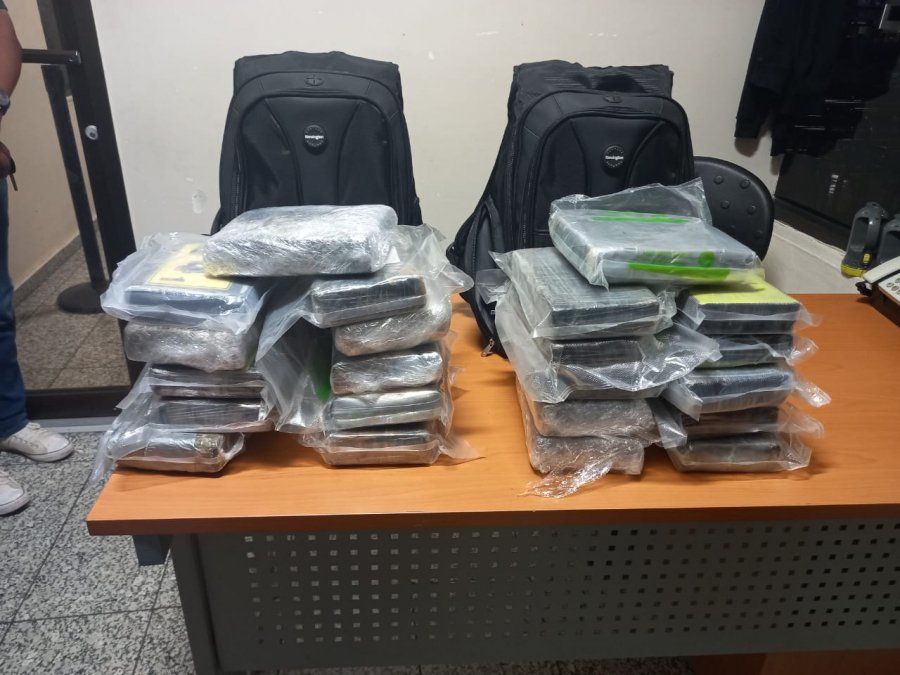 DNCD incauta 45 kilos de cocaína en Aeropuerto Internacional las Américas
