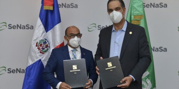 SeNaSa y la Comisión Barrial beneficiarán a diversas comunidades y sectores de Santo Domingo