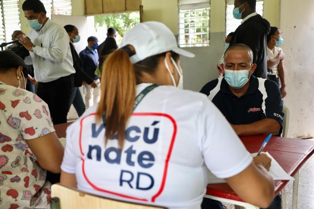 Notifican dos defunciones por covid y ocupación hospitalaria en descenso