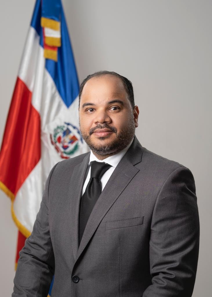Defensor del Pueblo asegura se mantendrá acción penal contra director de INPOSDOM