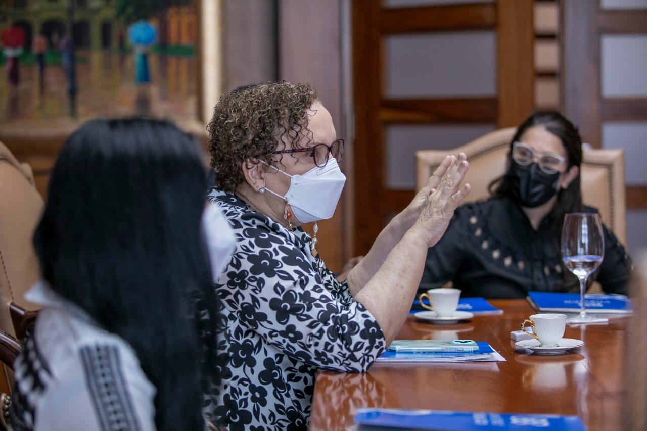 Miriam Germán se reúne con fiscales que trabajan la Operación Falcón