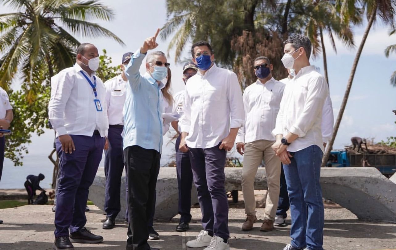 Ministro de Turismo y alcalde Manuel Jiménez coordinan proyectos turísticos para Santo Domingo Este