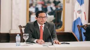 Presidente designa a Sigmund Freund director de Comunidad Digna