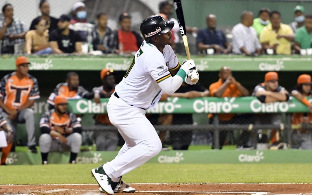 Estrellas blanquean Toros en labor combinada de 6 pitchers; Montero remolca