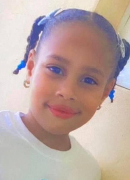 Policía persigue responsables muerte niña de siete años durante tiroteo en Moca