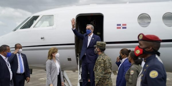 Presidente no viajará a Reino Unido por inseguridad en Haití