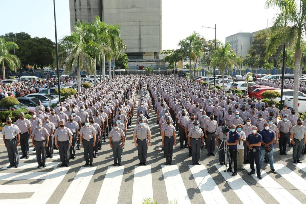 Director de la Policía prohíbe uso de uniforme de DICRIM a agentes fuera del servicio