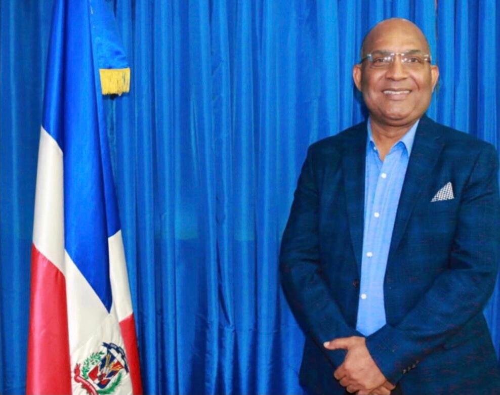 Cónsul RD en Juana Méndez desvincula Consulado en plan visado de ex empleado a un haitiano detenido con 92 pasaportes y 11 mil dólares