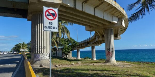 Obras Públicas detalla medidas para reparar el elevado de las avenidas Hípica y Las Américas