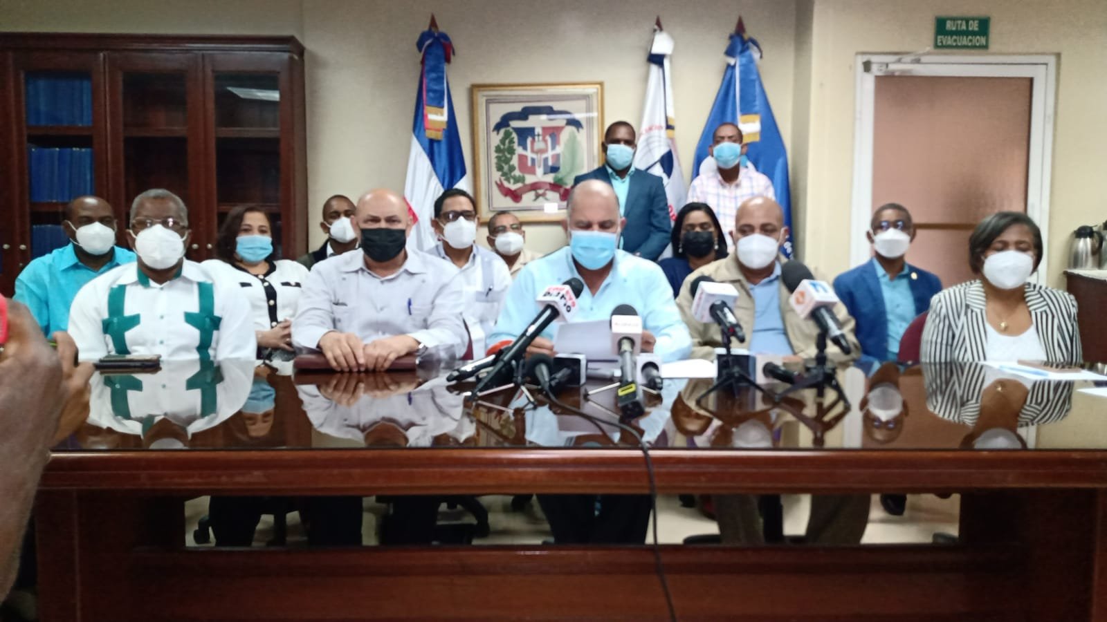 ADP ratifica llamado al magisterio nacional a no acudir a las aulas
