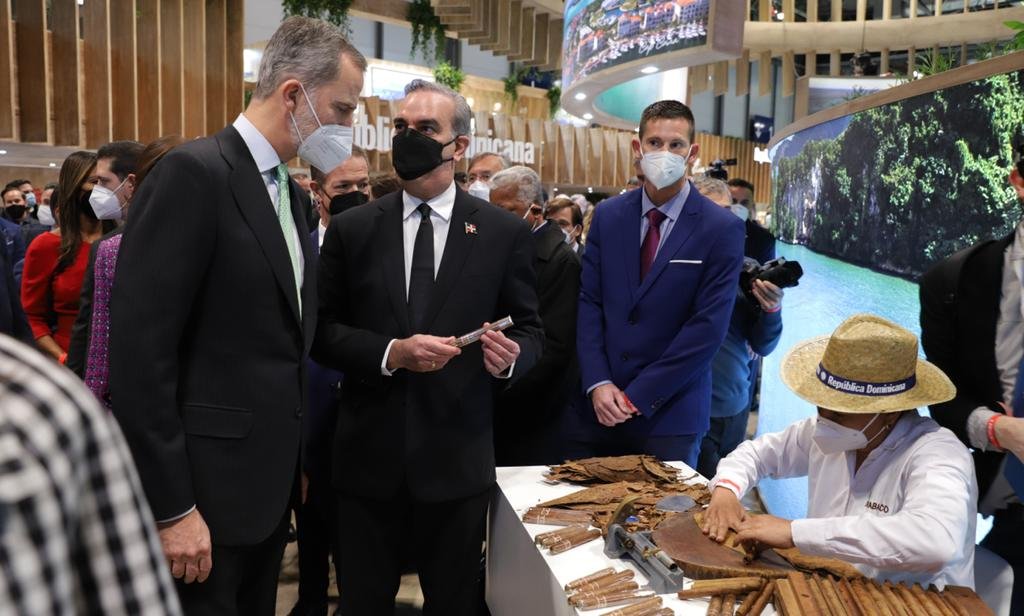 Presidente Abinader afirma desde FITUR saldrán nuevos negocios en favor de la economía