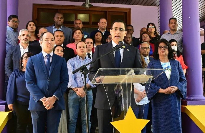 Tras rendición de cuentas de Abinader, PLD proclama que hará oposición responsable y propositiva, pero firme y rigurosa