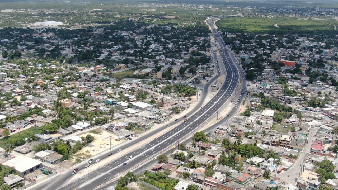Obras Públicas dará apertura provisionalal elevado del distribuidor de Andrés Boca Chica