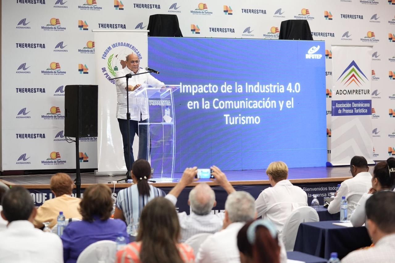 Director del INFOTEP destaca impacto de la Industria 4.0 en la Comunicación y el Turismo
