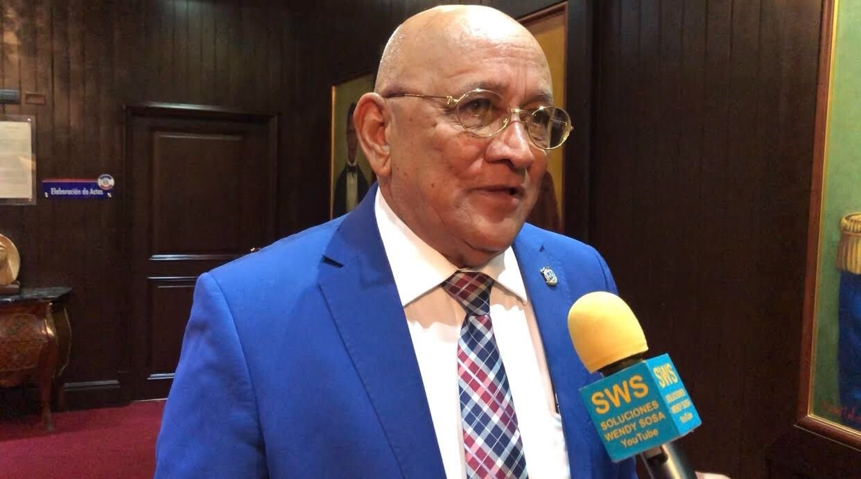 Diputado López Rodríguez: el Instituto del Coco creará cientos de empleos e impactará el sector exportador
