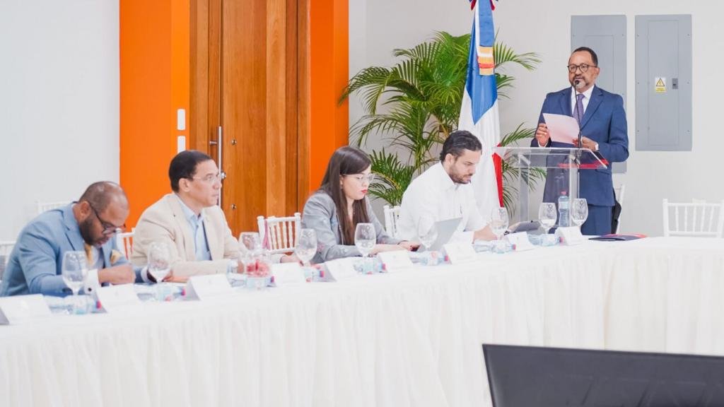 Consultor Jurídico afirma el presidente Abinader no impondrá reforma constitucional sin comprensión y aval de actores políticos
