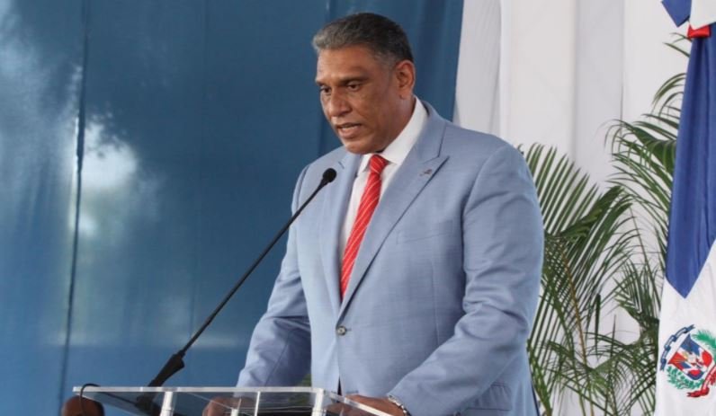 Chu advierte que desde el Gobierno no se permitirá que desaprensivos alteren la paz y el orden del país
