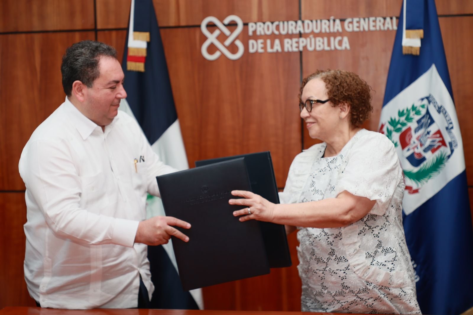 SNS y Ministerio Público establecen plan para ofrecer atención médica oportuna a privados de libertad