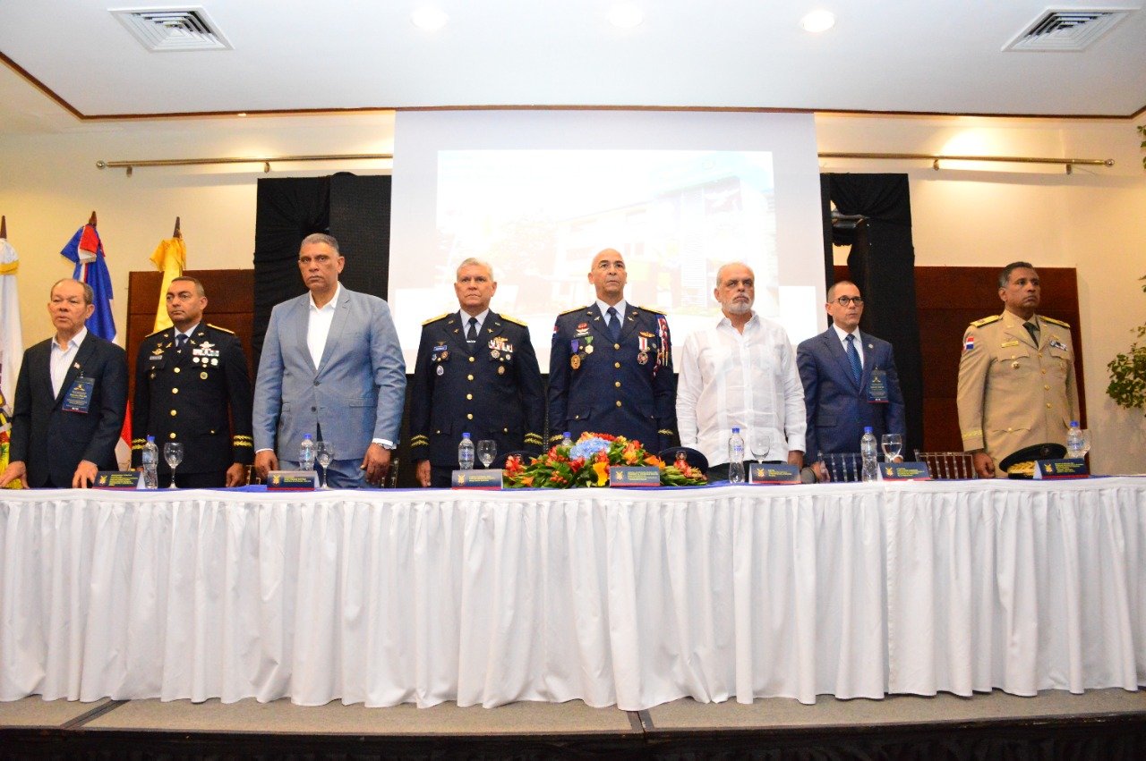 Superintendente de Seguridad Privada dice harán reformas para fortalecer el sector