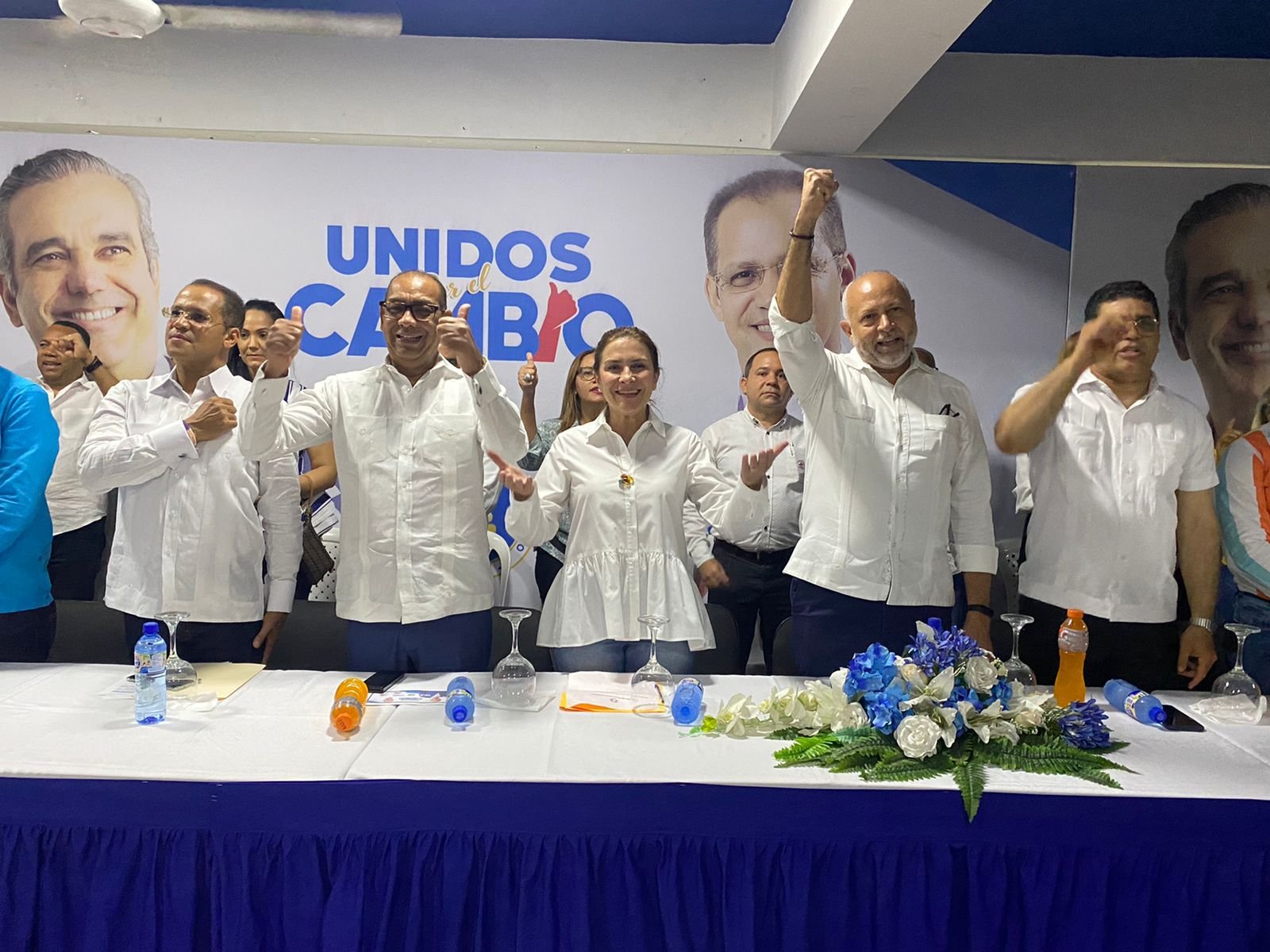 PRM juramenta a Alexis Disla ex candidato a diputado por la Fuerza del Pueblo