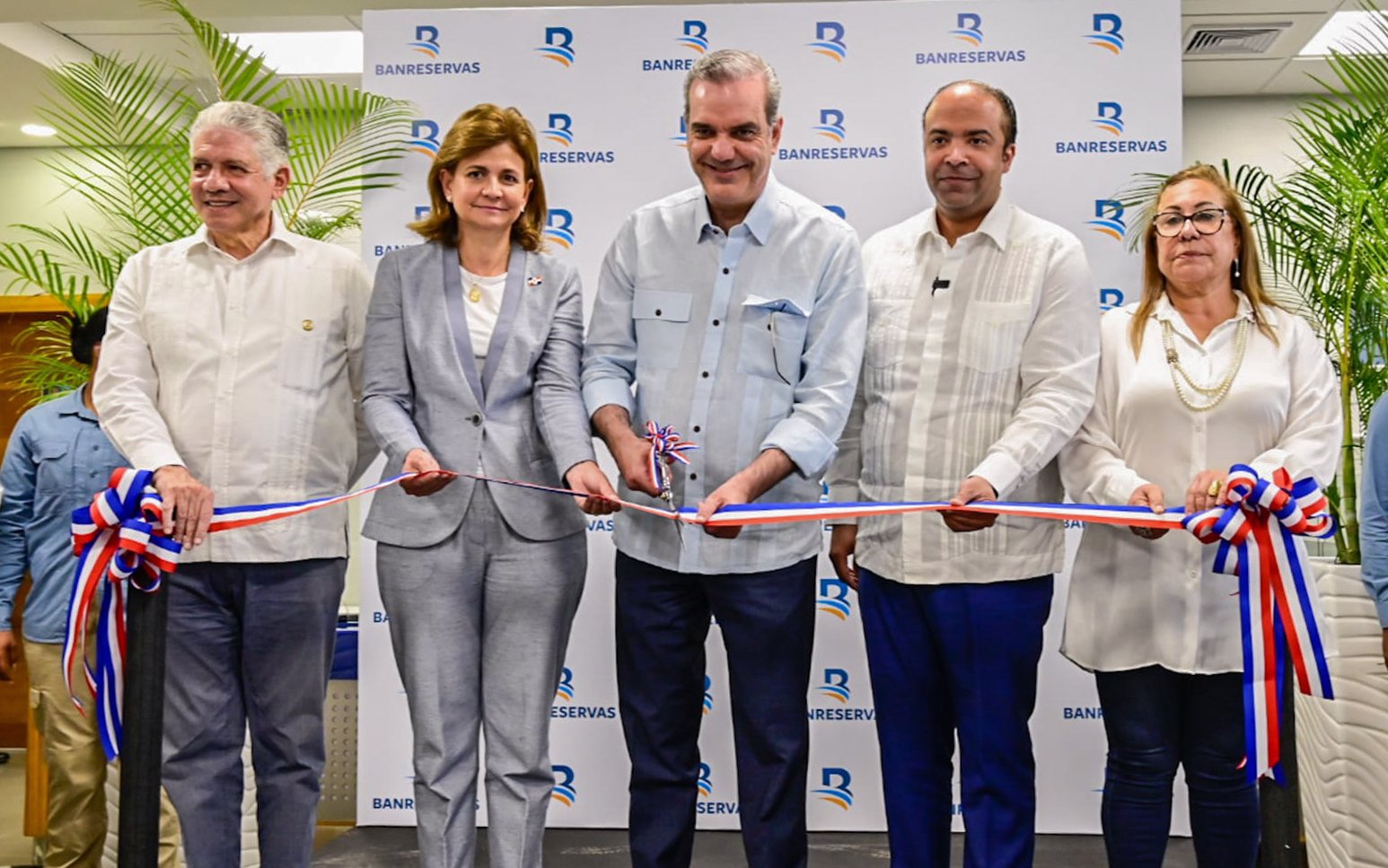 Hay una nueva oficina del Banreservas en la zona metropolitana de Santiago
