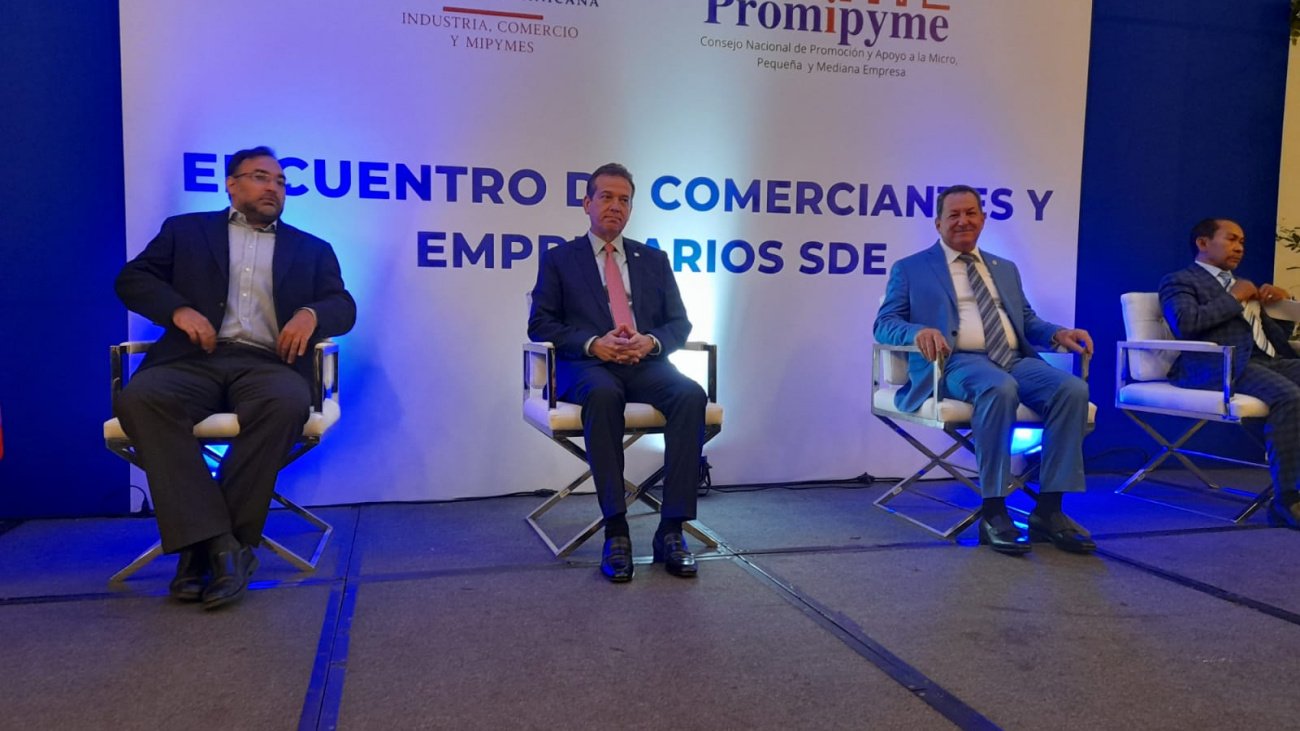 Ministro Bisonó: “Mipymes son fundamentales para el crecimiento económico y la creación de empleos en RD”