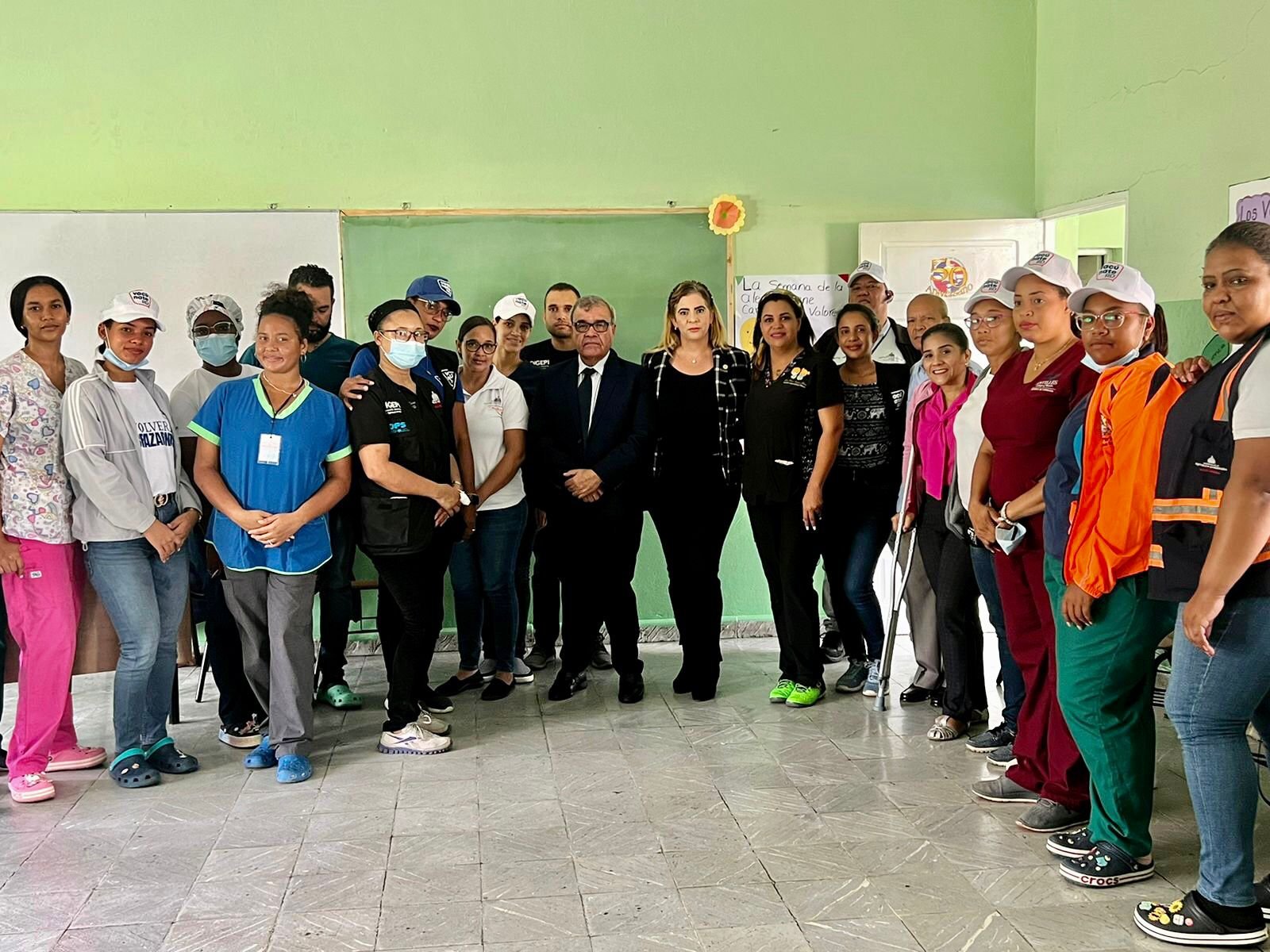 Presidente del CMD visita zonas afectadas por tormenta Fiona; filiales prestarán locales para iniciativas de las autoridades