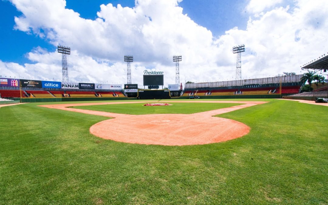 Estadio Cibao, remozado para próxima temporada