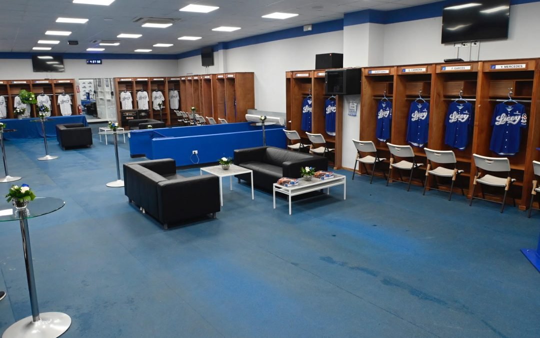 Licey presenta remodelación de su clubhouse