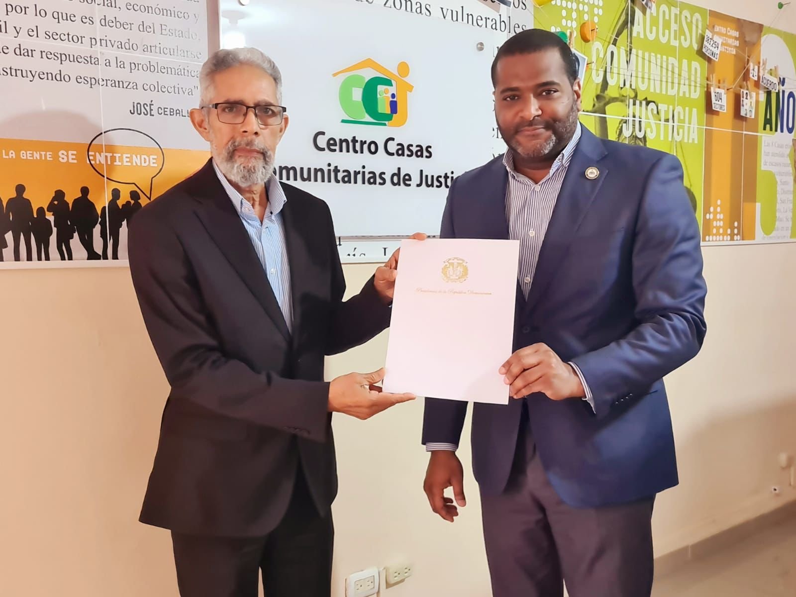 Gobierno entrega RD.5 millones a las Casas Comunitarias de Justicia