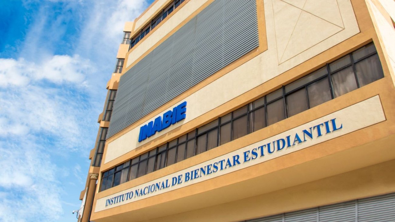 Inabie informa alimento escolar llegó al 94% de los centros del programa en primer día
