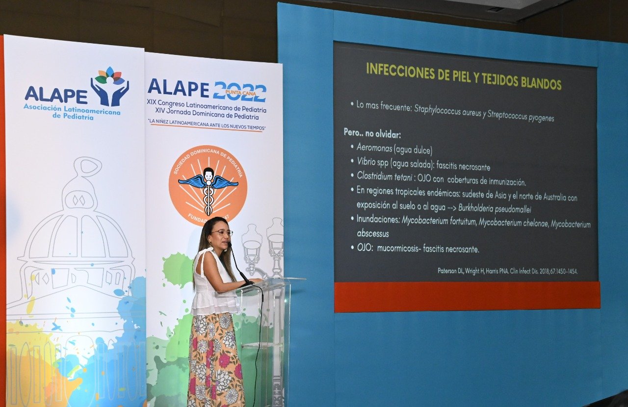 Pediatra infectóloga alerta sobre control de infecciones tras inundaciones y desastres