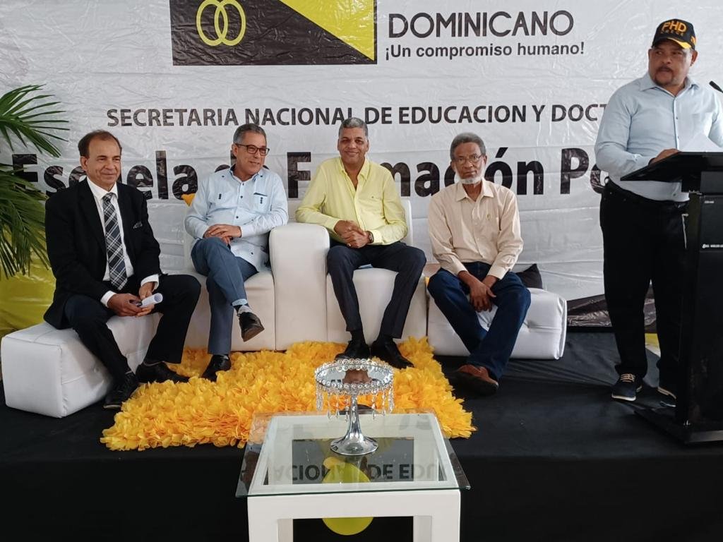 PHD reabre Escuela de Formación Políticaen la región este
