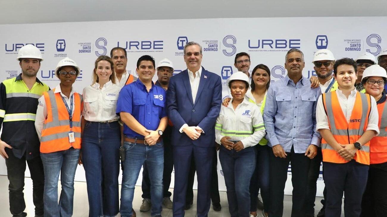 Presidente Abinader inicia fase de prueba del Teleférico de Los Alcarrizos como se tenía previsto