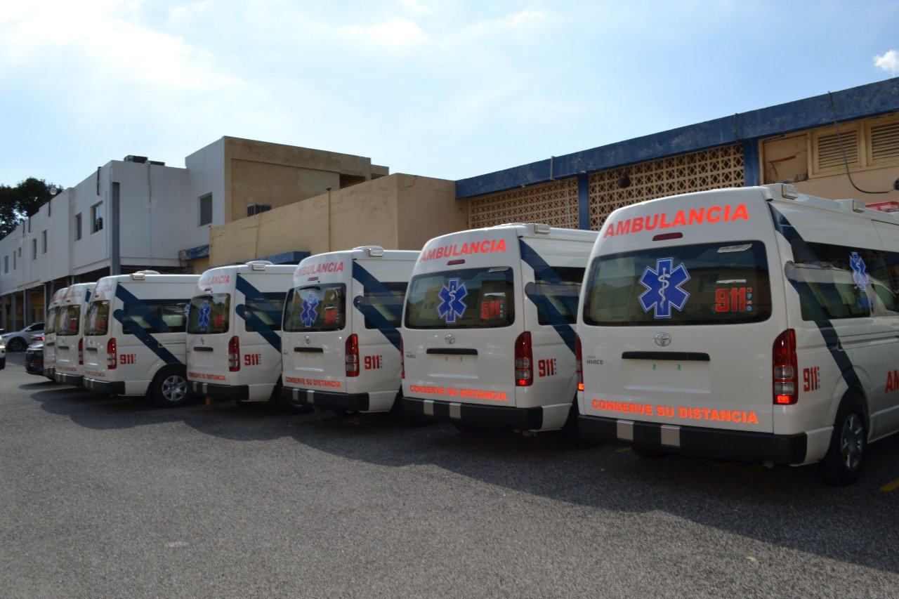SNS recibe de OPS ambulancias para fortalecimiento componente Salud Sistema 9-1-1