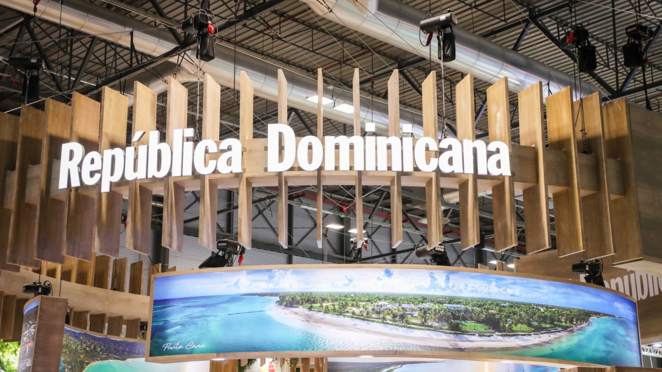Ministro de Turismo sale a FITUR en busca de nuevos acuerdos que sigan impulsando el turismo dominicano