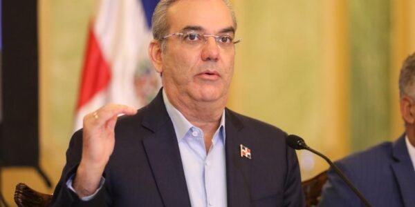 Presidente Abinader anuncia retiro del Congreso del Proyecto de Ley de Modernización Fiscal