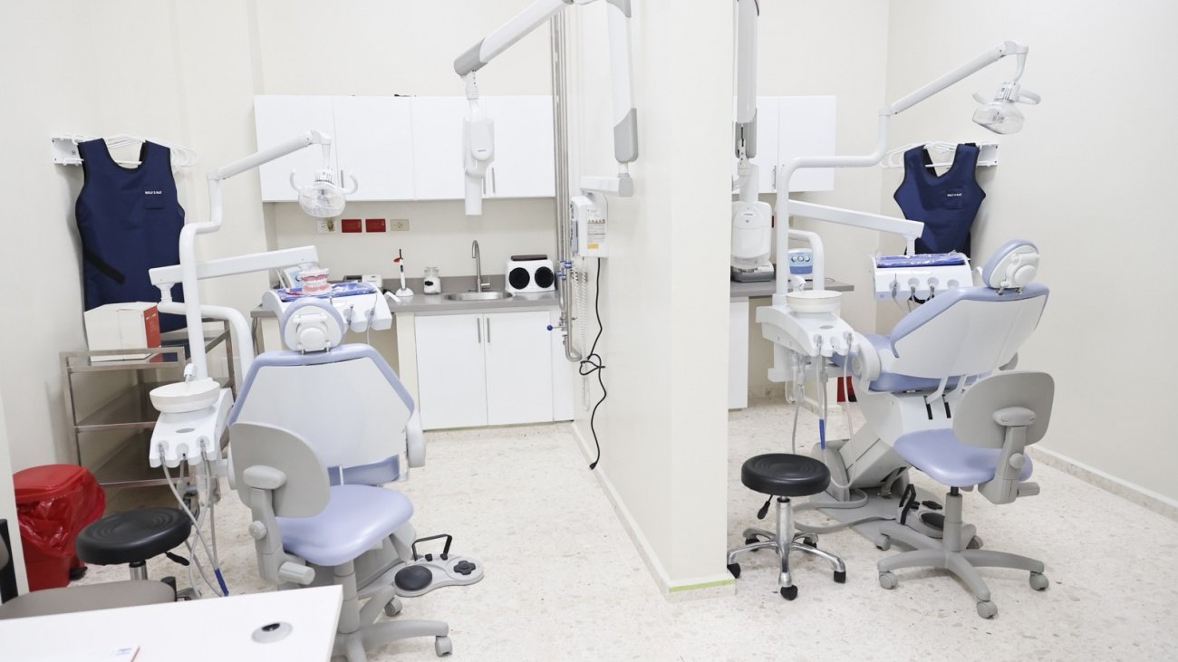 SNS entrega nueva área de odontología en el Hospital Padre Billini