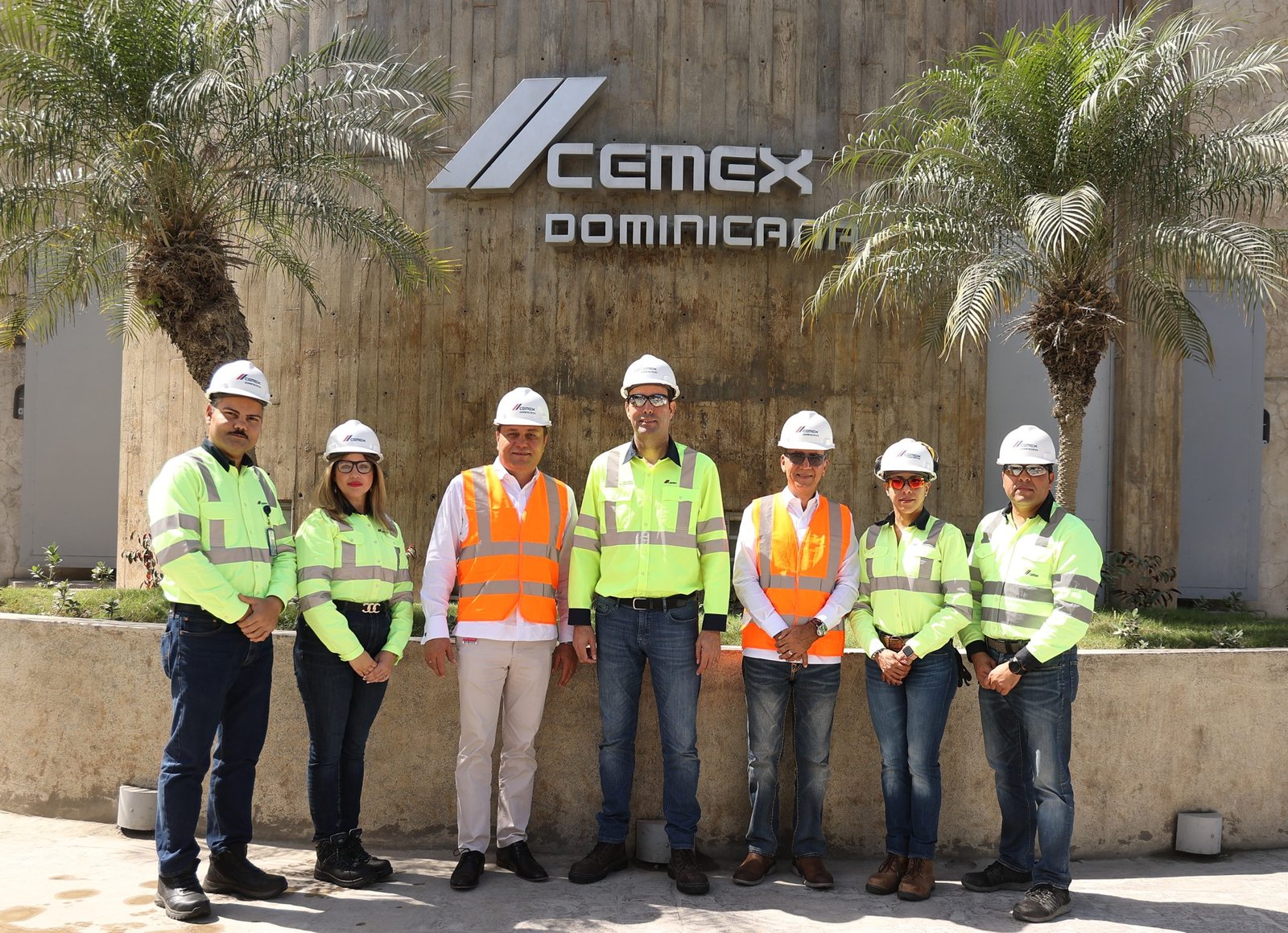 CEMEX Dominicana a través de su iniciativa REGENERA coprocesará residuos de tabaco